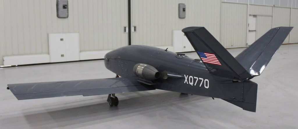 XQ 770 side profile